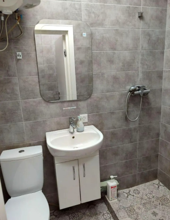 Жилянська вул 58, приміщення 70м Киев