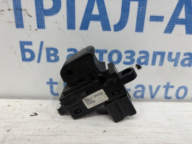 Кнопка стеклоподъемника Nissan Qashqai 2006-2013 25411BR00A (Арт. 83290) Київ - зображення 2