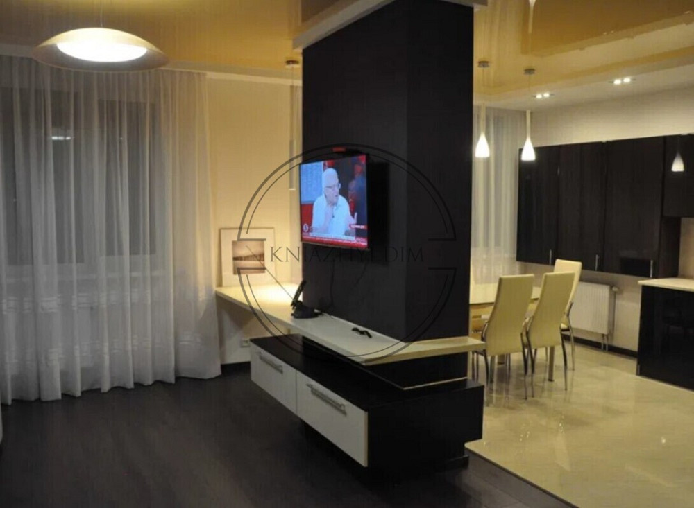 Продаж двокімнатної квартири студії по вул. Феодосійська 3В. Код об'єкта: 21144934 Київ - зображення 1