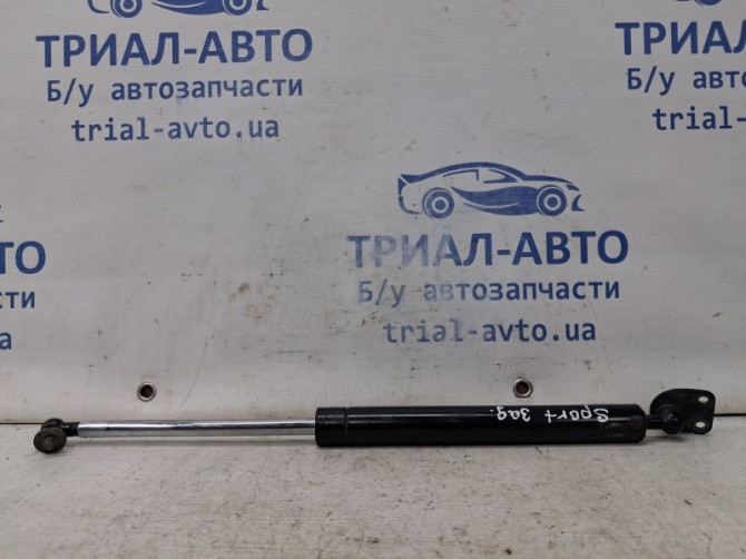 Амортизатор крышки багажника Mitsubishi Pajero Sport K9 3.0 БЕНЗИН 6G72 1996 (б/у) Київ - зображення 1
