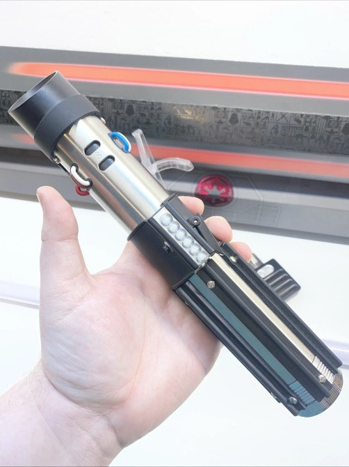 Световой меч Дарта Вейдера Legacy 105 см — Galaxy's Edge Київ - зображення 9