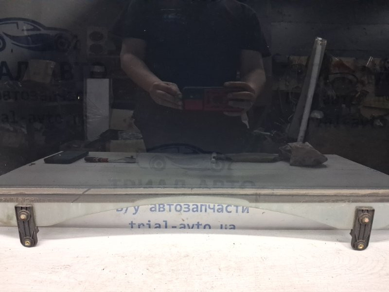 Стекло двери переднее левое Kia Sorento BL 2.5 DIESEL D4CB 2002 (б/у) Київ - зображення 2