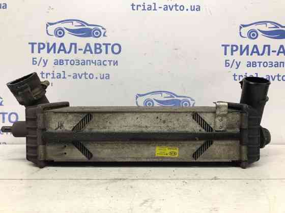 Радиатор интеркуллера Kia Sportage SL 1.7 DIESEL D4FD 2010 (б/у) Киев