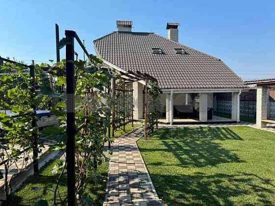 продажа 4-к квартира Киево-Святошинский, Софиевская Борщаговка, 549990 $ 