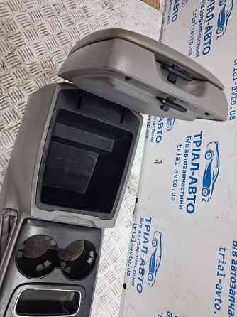 Подлокотник Kia Sorento BL 2.5 DIESEL D4CB 2002 (б/у) Киев