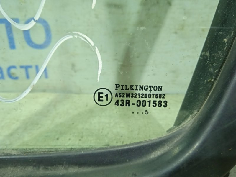 Стекло двери задней левой (форточка) Suzuki Swift 2003-2010 8455662J00 (Арт. 14533) Київ - зображення 2