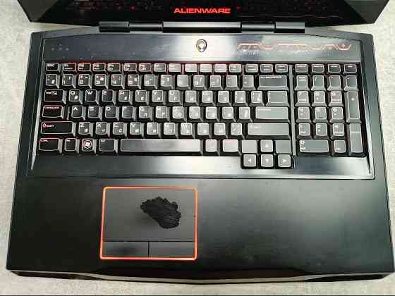 Уцінка Ігровий ноутбук Dell Alienware M17x R3 Gaming 17 17.3 RAM 16GB відеокарта AMD Radeon HD 6870M Киев