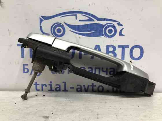 Ручка двери внешняя передняя левая Toyota Avensis T25 1.8 БЕНЗИН 1ZZFE 2002 (б/у) Киев