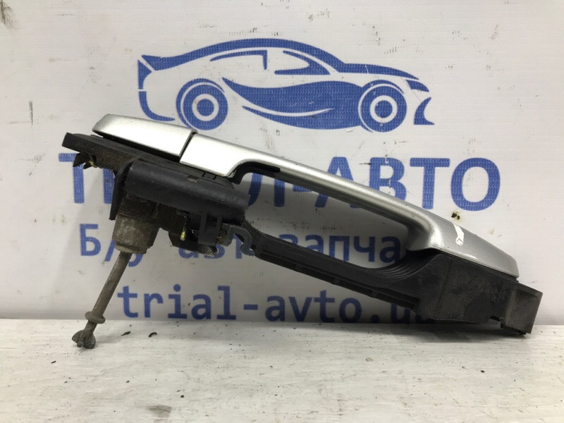 Ручка двери внешняя передняя левая Toyota Avensis T25 1.8 БЕНЗИН 1ZZFE 2002 (б/у) Київ - зображення 2