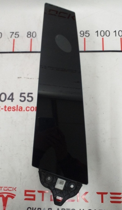Накладка стойки B наружная правая (стекло) с камерой Tesla model 3 1109255-00-G Київ - зображення 1