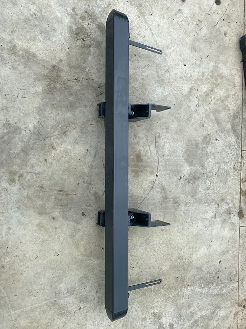 504178391 Усилитель бампера передний Iveco Eurocargo Львів - зображення 1