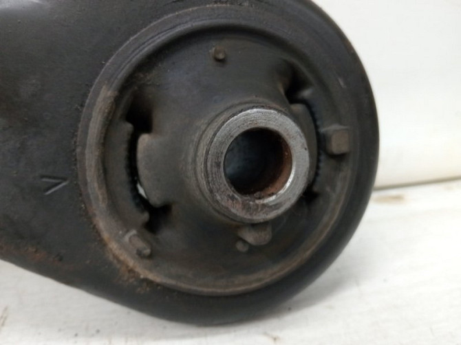 Рычаг левый Toyota RAV 4 2005-2016 4806942050 (Арт. 60766) Киев - изображение 2