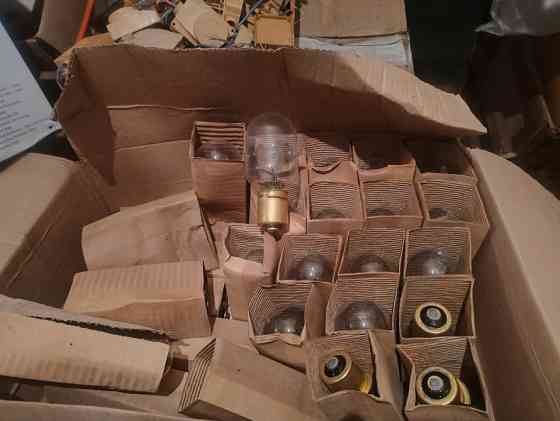 ПРОДАМ прожекторну лампу ПЖ 50-500 P40s Дніпро