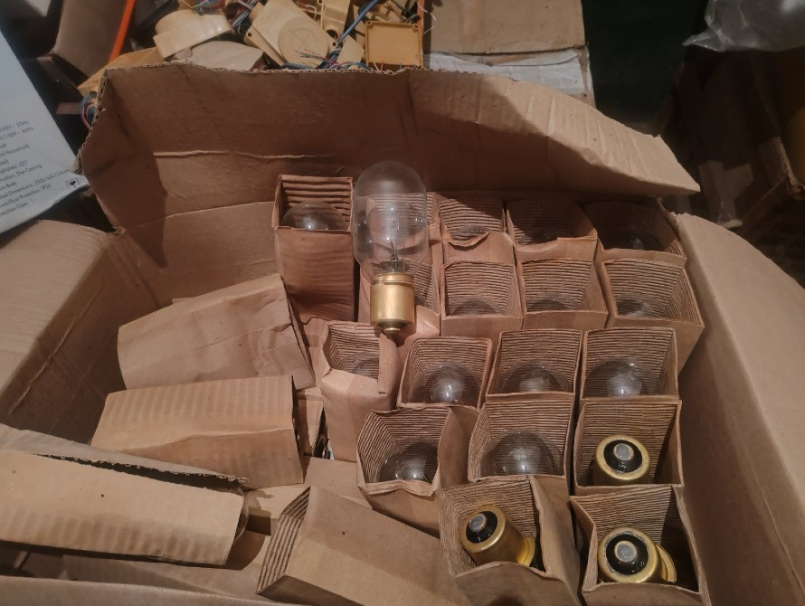 ПРОДАМ прожекторну лампу ПЖ 50-500 P40s Дніпро - зображення 2