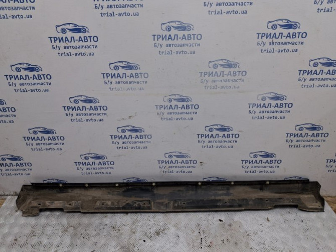 Накладка порога внешняя правая Lexus RX 350 XU30 3.5 БЕНЗИН 2GRFE 2003 (б/у) Киев - изображение 4