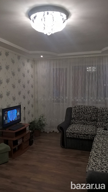 Продам однокімнатну квартиру з кап. ремонтом на ДНС Белая Церковь - изображение 1