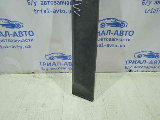 Накладка двери Renault Megane 3 1.5 DIESEL K9K 2008 задн. лев. (б/у) Київ