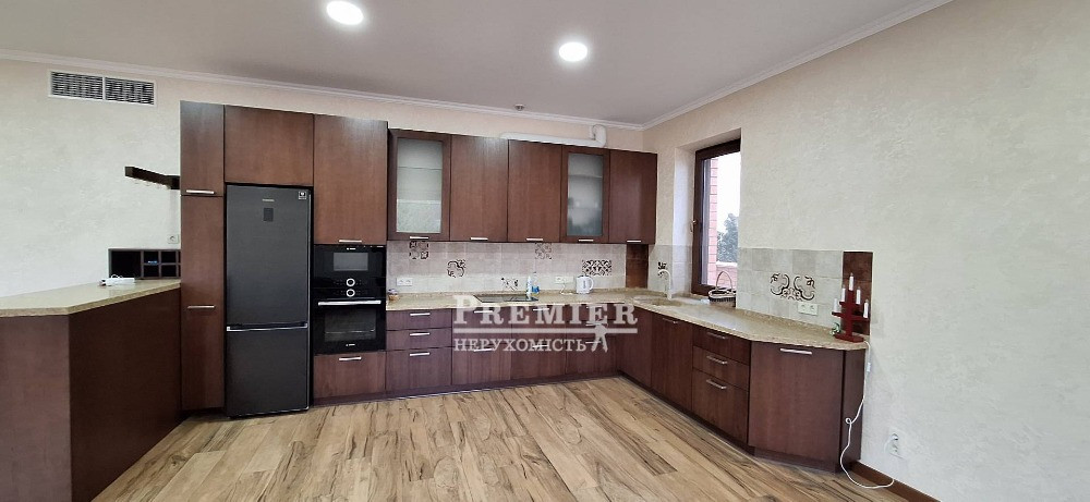 Продається новий будинок у Совіньйоні 500 м² на ділянці 7,5 соток Черноморск - изображение 3