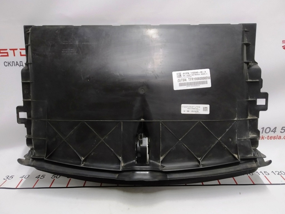 Люверс центральный в сборе Tesla model 1076732-00-H Киев - изображение 1