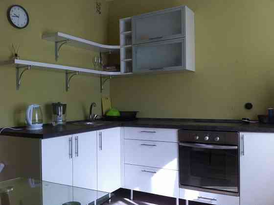 Продам 1 к.кв. Киев ул.Драгоманова 8Б площ 43кв.м. 64400 $ Київ