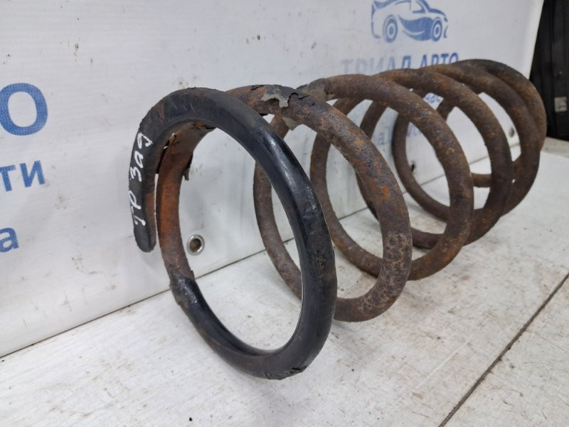 Пружина задняя Toyota Prado J120 4.0 1GR-FE 2002 (б/у) Киев - изображение 2