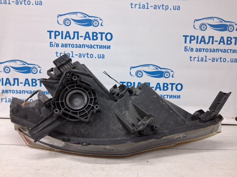 Фара левая галоген Mitsubishi Outlander XL 2.4 БЕНЗИН 4B12 2007 (б/у) Киев - изображение 8