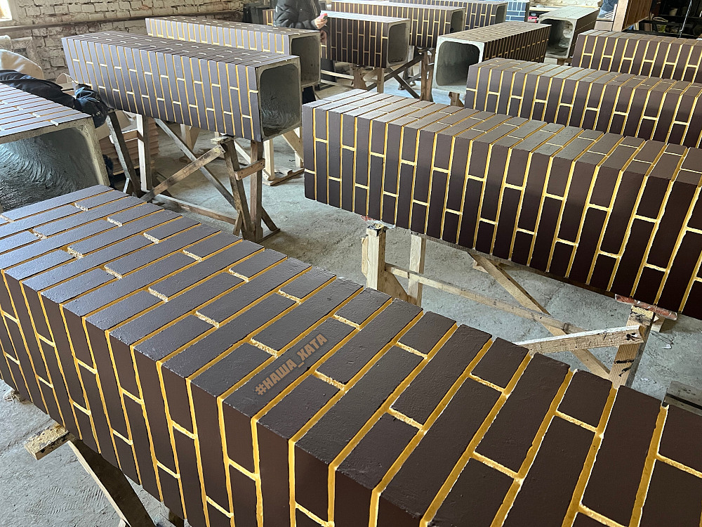 Стовпи для паркану під клінкерну цеглу від виробника Ивано-Франковск - изображение 1