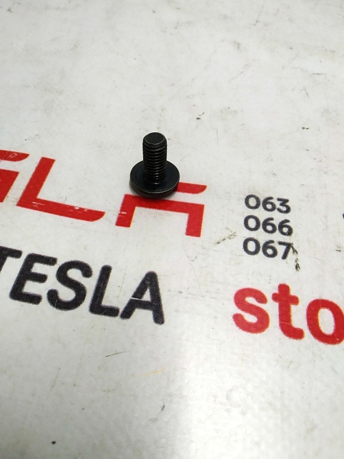 Болт PF, M8x16, STL[98] ZNNI BLK Tesla model S, model S REST, model X, model 3, model Y 1008833-01-A Київ - зображення 3