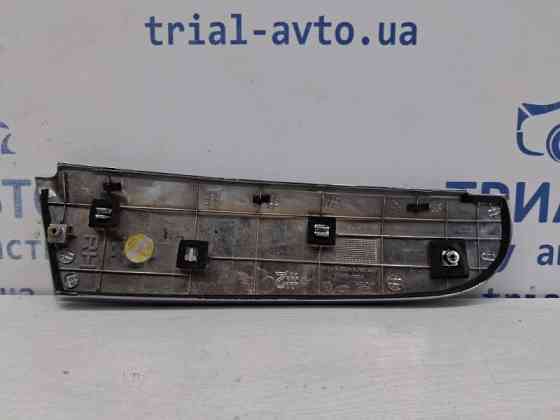 Накладка двери Kia Sportage SL 1.7 DIESEL D4FD 2010 задн. прав. (б/у) Київ