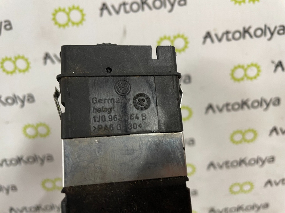 Кнопка подогрева сиденья VW Golf IV 1997-2003 (1J0963564B) Ковель - изображение 3