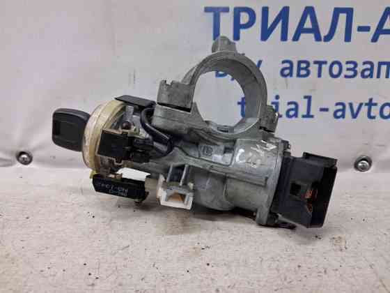 Замок зажигания Mitsubishi Pajero Wagon 3 3.2 ДИЗЕЛЬ 4M41 1999 (б/у) Київ