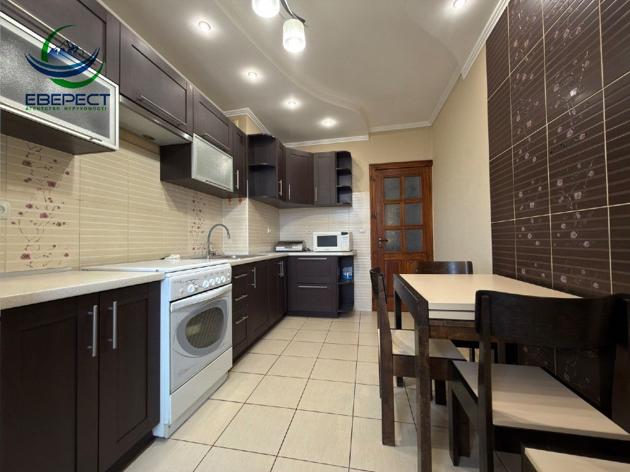 Продаж 3-к квартири на вул. Конякіна, район Варшавського ринку! Луцьк - зображення 2