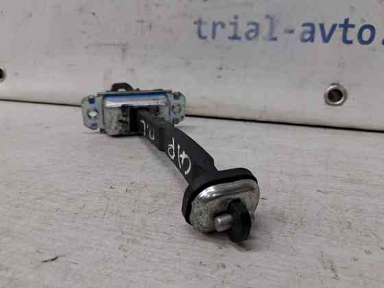 Ограничитель двери передний левый Chevrolet Captiva C140 2.2 DIESEL Z22D1 2006 (б/у) Київ