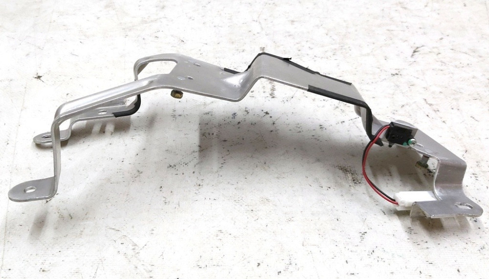 1Планка держатель кронштейна АКБ RWD Tesla model 3 1109808-00-C Київ - зображення 1