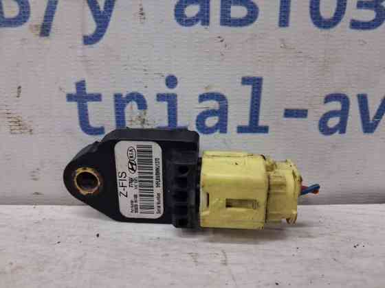 Датчик удара (AIRBAG) Hyundai I30 FD 1.6 БЕНЗИН G4FC 2007 (б/у) Киев