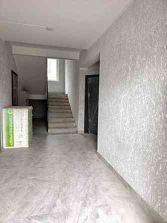 продажа 3-к квартира Киево-Святошинский, Гостомель, 53000 $ Гостомель