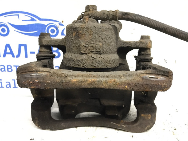 Суппорт передний правый Toyota RAV 4 A30 2.2 DIESEL 2ADFTV 2005 (б/у) Киев - изображение 4