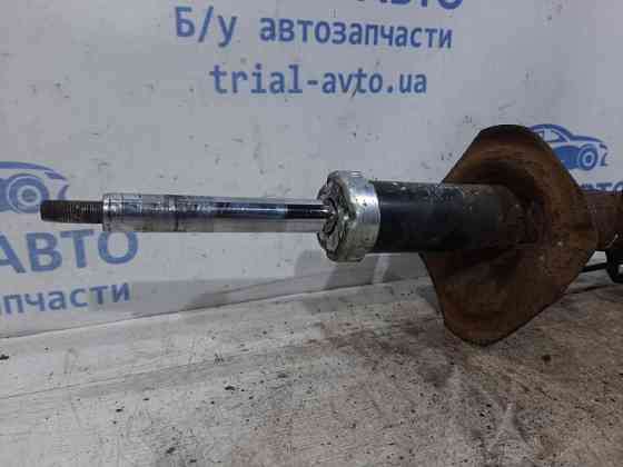 Амортизатор передний правый Nissan Tiida C11 1.6 БЕНЗИН HR16 2004 (б/у) Киев