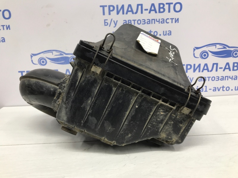 Корпус воздушного фильтра Mitsubishi Pajero Sport K9 3.0 БЕНЗИН 6G72 1996 (б/у) Киев - изображение 3