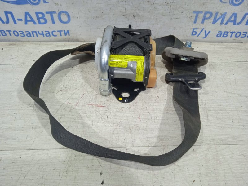 Ремень безопасности передний левый Mitsubishi L200 KB 2.5 ДИЗЕЛЬ 4D56U 2006 (б/у) Киев - изображение 1