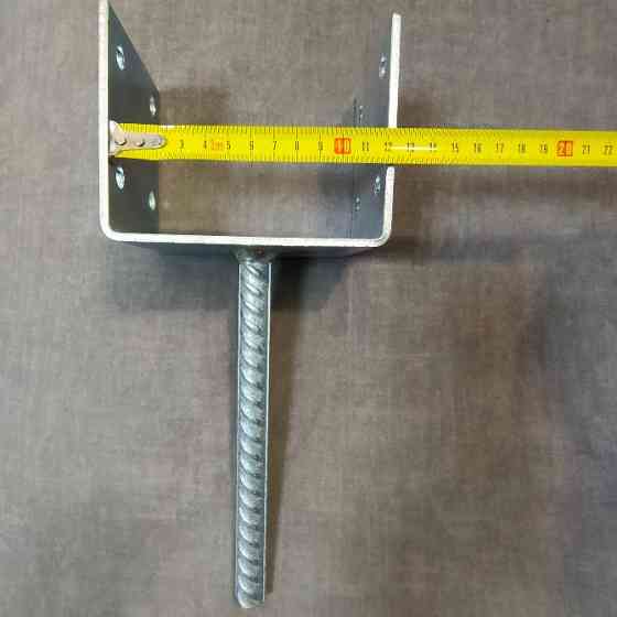 Опора кріпильна 100х120х100х4 мм з винтом d 18 Нововолинськ