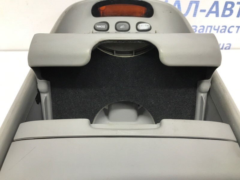 Плафон передний KIA Sorento 2002-2009 0K53E51410 (Арт. 52253) Київ - зображення 3