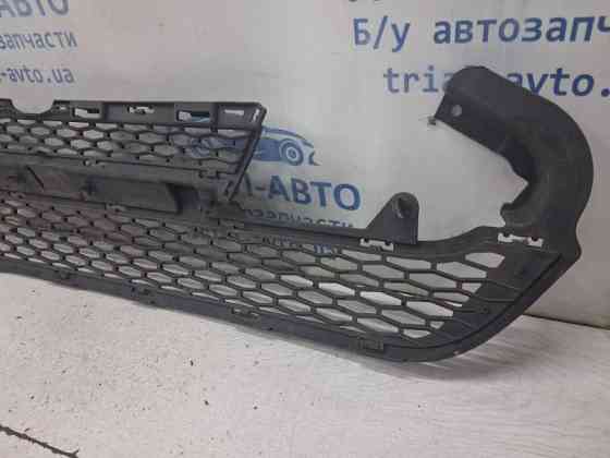 Решетка бампера центральная  Land Rover Range Rover Evoque 2011-2018 GJ32-17K945-A (Арт. 82369) Киев