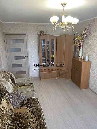 Продаж роздільної 3-х к. квартири на Виноградарі. № 21147260 Київ