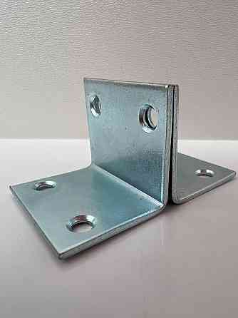 Куточок 25х25х35х1,5 кріпильний сталевий меблевий Нововолынск