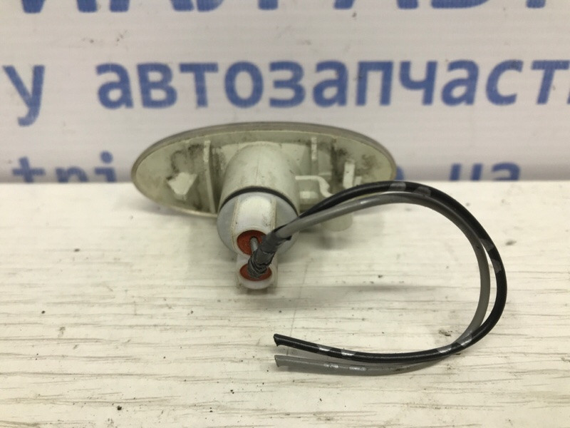 Повторитель поворотника Nissan Juke F15 1.6 TURBO MR16DDT 2010 (б/у) Київ - зображення 3