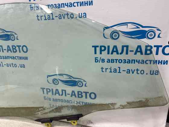 Стекло двери переднее правое Mitsubishi Outlander CU 2.4 БЕНЗИН 4G69 2003 (б/у) Киев