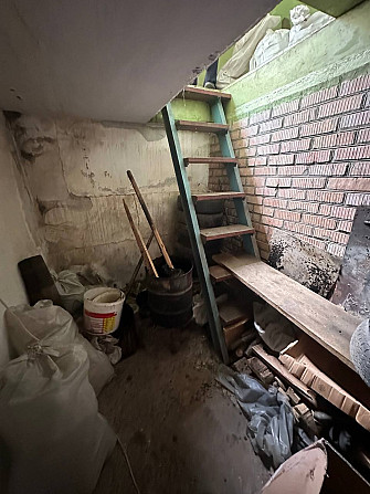 Продам гараж 5.85*3.2 м2 Миколи Руденка Кооператив Яструб Дніпро - зображення 2