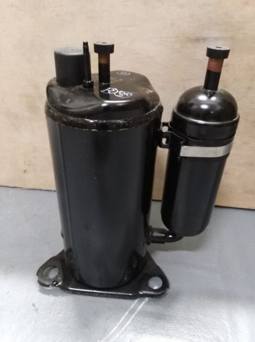 Компресор Gree QXA-F232F050 Киев - изображение 1