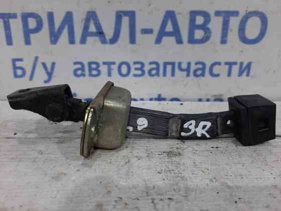 Ограничитель двери задний правый Mitsubishi Lancer 2003-2009 MR473583 (Арт. 25579) Киев